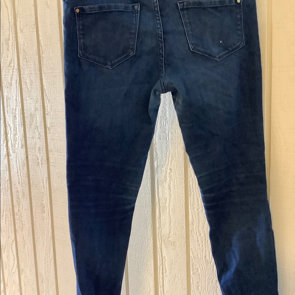 Ivanka Trump Ankle Jeans 6 - Picture 3 of 5